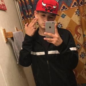 Meet your Posher, Chris